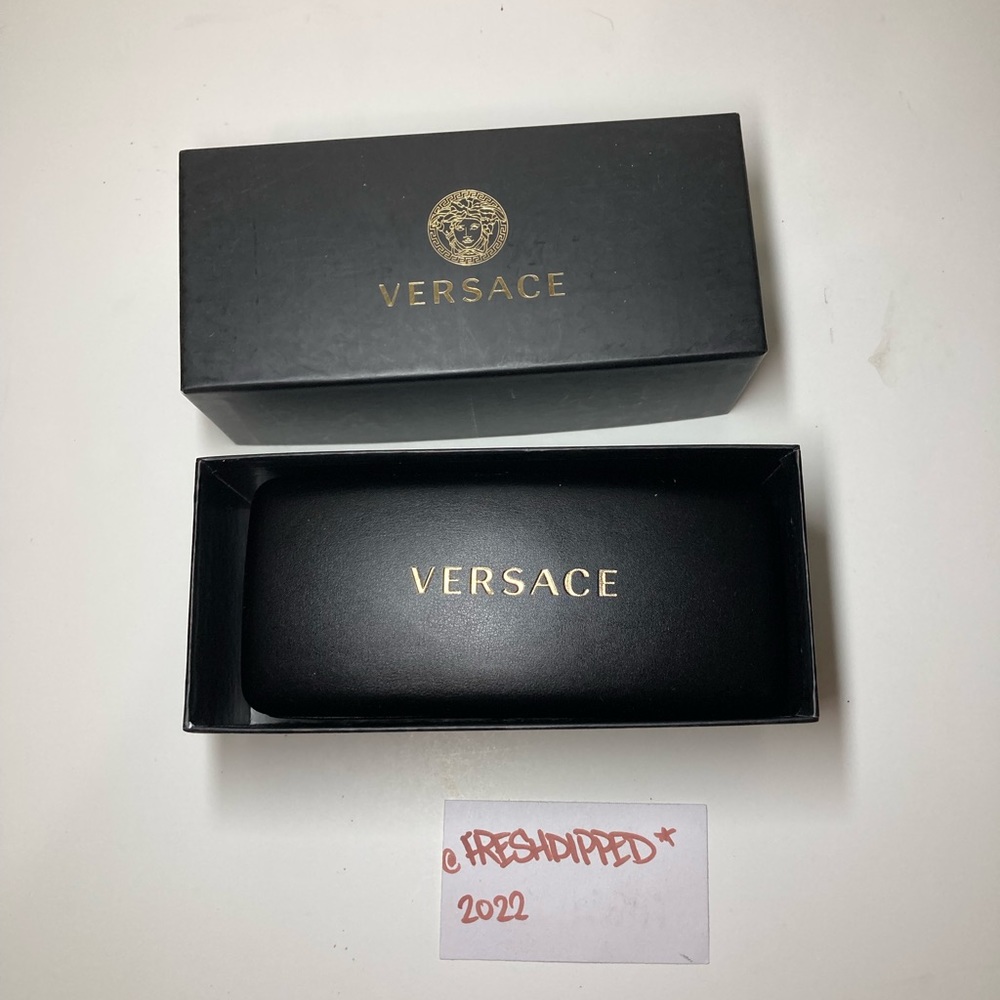 NWT WOMENS VERSACE SUNGLASSES VE4384B BLACK WITH HARD CASE & LENS CLOTH - Picture 9 of 14